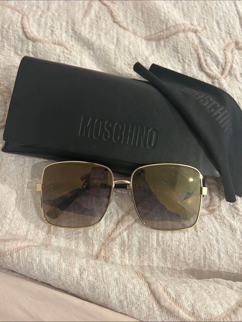 Moschino sunglasses